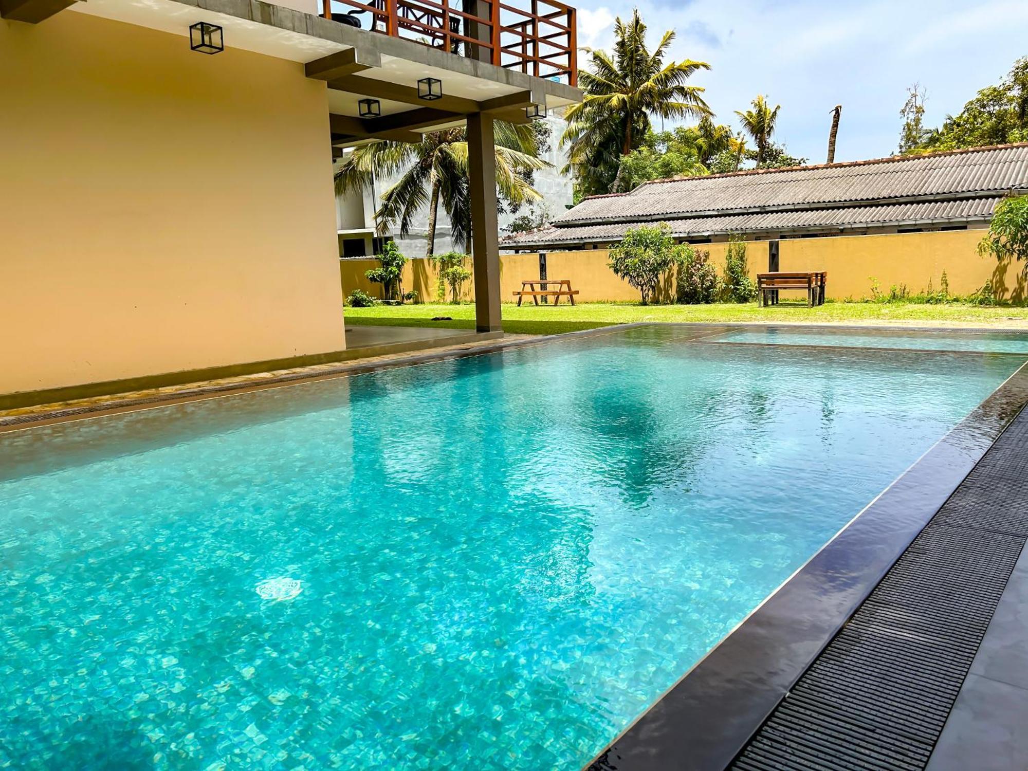Bungalow By Tropical Villa Велігама Екстер'єр фото